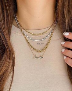 A must-have for any wardrobe, diamonds are delicately placed in a classic, 4-prong setting to create this truly iconic piece - versatile enough to be worn from day to night. Minimalist Personalized Diamond Name Necklace, 14k Gold Custom Name Necklace, Tennis Chain Necklace, Jewelry White Gold, Script Necklace, Necklace Length Guide, Bracelet Size Chart, Cool Girl Style, Diamond Tennis Necklace