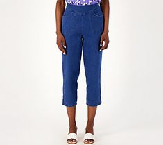 If shorts don't make your short list of summer essentials, these easy-fitting pull-on pants tick every box for breezy comfort. With these sunny-season crops, your hemline rises in line with higher temps -- and your confidence will, too. From Denim & Co.® Fashions. Versatile Pull-on Bottoms For Daywear, Casual Bottoms With Elastic Waistband For Warm Weather, Relaxed Fit Bottoms For Warm Weather Day Out, Non-stretch Cropped Leg Summer Pants, Relaxed Fit Cotton Bottoms For Warm Weather, Spring Mid-rise Cotton Capris, Versatile Short Bottoms For Spring, Summer Cropped Leg Bottoms With Pockets, Cropped Leg Summer Bottoms With Pockets