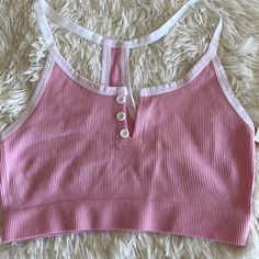 New Never Worn Kids Sports Bra Casual Breathable Tops For Spring, Casual Breathable Spring Tops, Pink Athleisure Activewear For Leisure, Casual Pink Spring Activewear, Pink Sporty Activewear For Leisure, Casual Stretch Ribbed Sports Bra, Spring Cotton Sports Bra For Gym, Cotton Sports Bra For Gym, Spring Cotton Sports Bra For Workout