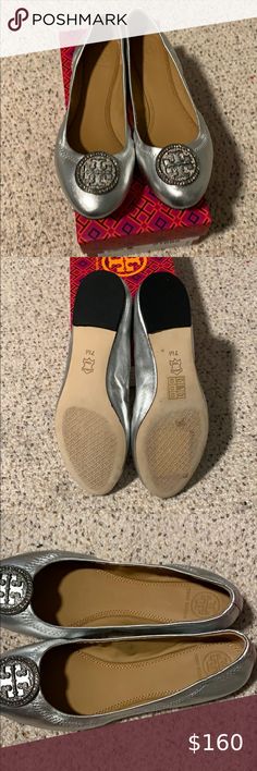 Tory Bur h Liana Ballet Flat - Metallic Silver Brand New, never worn Tory Burch Ballet Flat - Metallic Silver - Size 7 (true to size) Tory Burch Shoes Flats & Loafers Orange Flats, Tory Burch Ballet Flats, Kate Spade Clutch, Tory Burch Shoes Flats, Suede Ballet Flats, Driving Loafers, Gold Flats, Black Ballet Flats, Tory Burch Flats