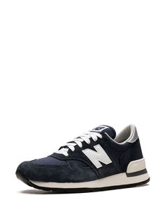 Find NEW BALANCE 990 V1 Navy/white Sneakers on Editorialist. navy blue suede mesh panelling logo patch to the side contrasting heel counter round toe front lace-up fastening logo patch at the tongue branded insole rubber sole These styles are supplied by a premium sneaker marketplace. Stocking only the most sought-after footwear, they source and curate some of the most hard to find sneakers from around the world. New Balance 990, Sneakers Blue, Blue Suede, White Sneakers, Navy White, Hard To Find, Patch Logo, Navy And White, Lace Front