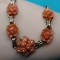 "Vintage orange flower plastic lucite necklace measures 18\" long in good shape." Vintage Orange Flower Jewelry, Orange Vintage Flower Jewelry, Flower Orange, Orange Necklace, Wedding Necklaces, Black Onyx Necklace, Onyx Necklace, Orange Flower, Vintage Orange