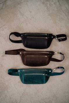 Beautiful handmade leather Fanny Pack for Men Women Travel Outdoor Hiking Running Hip Bum Belt Slim Cell Phone Purse Wallet Pouch Coffee ✔️Available in 2 sizes: S , M ✔️Available with TWO zippers and ONE zipper The size: ▶ S - 11 x 5.1 Inch - ( 28 x 13 centimeters ) ▶ M - 11.8 x 6.2 Inch - ( 30 x 16 centimeters ) ✔️Available in 8 colors of genuine leather. ⚜️You can also choose a personalized bag: MONOGRAM⚜️ ▶ This leather bag can be personalized. ▶ Choose if you want the bag to be personalized Leather Belt Bag With Zipper Pouch For Everyday, Leather Belt Bag With Zipper Pouch For Travel, Art Du Cuir, Belly Bag, Fanny Pack Women, Linda Carter, Leather Hip Bag, Leather Waist Bag, Leather Sling Bag