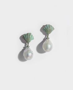 Elegant Shell-shaped Brass Jewelry, Elegant Bronze Jewelry With Patina, Elegant Patina Earrings For Gifts, Elegant Green Patina Earrings, Elegant Patina Jewelry For Weddings, Elegant Formal Jewelry With Patina, Elegant Patina Earrings, Aphrodite Earrings, Aged Mirror