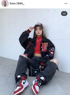 Tomboy Outfits, Elegante Casual, Nike Air Jordans, Looks Black, Red Sneakers, Streetwear Fashion Women, Swaggy Outfits, Tomboy Fashion