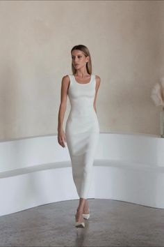 Bianca Dress ivory by Marlina Boutique Elegant Bodycon Backless Midi Dress, White Bodycon Maxi Dress For Formal Occasions, Elegant White Bodycon Maxi Dress, Elegant White Bodycon Backless Dress, White Fitted Backless Dress For Gala, White Backless Bodycon Maxi Dress, Elegant Off-white Sleeveless Midi Dress, White Floor-length Midi Dress For Gala, White Bodycon Backless Maxi Dress