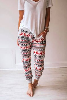 Christmas Pattern Hoodie and Joggers Loungewear Hoodie And Joggers, Pattern Hoodie, Thermal Leggings, Knit Fabrics, Loungewear Women, Pajama Party, Christmas Mood, Hooded Tops, Christmas Pattern