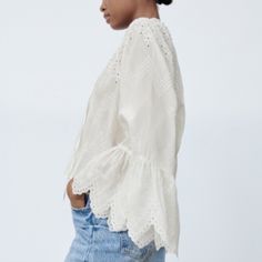 Gorgeous Boho Style Blouse Tie Neck Bell Sleeves With Scalloped Eyelet Hem Slight Cropped Blouse Perfect Tucked Into High Waist Jeans. Slight Ruffle Around Neckline Sizes Xs But Very Loose Pit To Pit Laying Flat Is 20in Length From Top Shoulder To Hem Is Approx 19.5in Purple Bodysuit, Black Tunic Tops, Sheer Floral Top, White Chic, Frill Tops, Corset Style Tops, Striped Short Sleeve Shirt, Cropped Blouse, Zara Crop Top