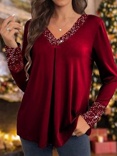 Christmas Shirt Women's Blouse Velvet Sparkly Red Sequins Long Sleeve Party Christmas Casual Festival / Holiday V Neck Regular Fit Fall & Winter 2023 - US $28.99 Stylish Tops For Women, Sparkly Party, Womens Christmas Shirts, Trendy Tops For Women, Trendy Fashion Tops, Velvet Blouses, Winter Color, Red Sequin, Sleeve Pattern