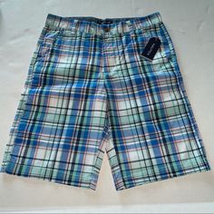 Nautica Boys Shorts Size 12 Nwt Blue Pink Mint Plaid Print 13.5” Waist Flat 9” Inseam 9.5” Rise Zipper W Button Functional Pockets Great For Back To School Casual Multicolor Bermuda Bottoms, Preppy Blue Bottoms With Pockets, Preppy Short-length Bottoms With Pockets, Multicolor Cotton Bermuda Shorts, Casual Blue Cotton Bermuda Shorts, Preppy Blue Cotton Shorts, Preppy Blue Cotton Bottoms, Boys Shorts, Plaid Print