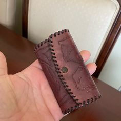 Handmade Hand Tooled Folding Leather Key Case Holder Ring Brand New 4”X 2.5” Vintage Bulova Watches, Adidas Watch, Mens Watches Citizen, Mens Watch Brands, Leather Key Case, Gold Watch Men, Mens Watches Black, Men Vintage, Leather Key