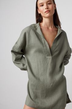 "SKY is an oversized, long sleeve linen tunic dress. Perfect  DETAILS - Collar neckline - Long sleeves - Above knee length - Oversized fit - 100% midweight European linen fabric - Cut and sewn to order just for you in our studio COLOR - Sage Green, you can also choose other colors above - Fabric samples are available here https://www.etsy.com/listing/586569696/linen-fabric-samples SIZING & FIT - Size down for a more fitted look - Model is 5'9.5\" / 177cm and wearing a size XS CARE FOR LINEN - Machine wash up to 30ºC/86ºF gentle cycle - Lay flat to dry or tumble dry low - Warm iron if needed - Do not bleach SIZE GUIDE Size conversion guide Size XS (US 0-2, IT 36-38, UK 4-6, Japan 3-5, France 32-34) Size S (US 4-6, IT 40-42, UK 8-10, Japan 7-9, France 36-38) Size M (US 8-10, IT 44-46, UK 12- Oversized Chic Linen Long Sleeve Dress, Oversized Long Sleeve Linen Dress, Chic Oversized Linen Dress With Long Sleeves, Chic Oversized Long Sleeve Linen Dress, Relaxed Fit Long Sleeve Linen Dress For Loungewear, Green Long Sleeve Tunic For Daywear, Casual Long Sleeve Linen Work Dress, Oversized Linen Dress For Work Casual Style, Casual Oversized Linen Workwear Dress