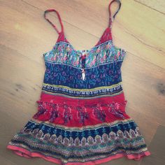 Nwt Flowy Summer Top With A Playful Print | 100 % Rayon | Adjustable Straps | Size Medium But Fits Small | Smoke- Free Home Flowy Tops Summer, Spaghetti Strap Top, Strap Top, Strap Tops, Summer Top, Cute Clothes, Spaghetti Strap, Blue Black, Adjustable Straps