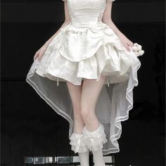 TAVIMART - Tea break adult birthday gift dress style waist Please note that the color of the picture is only dress no other accessories. White V-neck Dress With Ruffled Skirt, Tea Break, Dress Gift, Xl Dress, The Picture, Birthday Gift, White Dress, Birthday Gifts, Tea