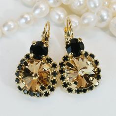 "Brown Black Earrings Champagne Black Earrings Black Brown premium Crystal large Drop Halo Earrings, Black Brown Leverbacks, Gold,GE102 Total diameter of the large stone and strass 5/8\" (16mm) The length of stone area 3/4\" (19mm) Total Length of earring 1\" (25mm) Will add just the right hint of color. Check the additional photos to choose different colors or finish. There are matching necklaces rings and bracelets to go with it in my shop. All items are sent in a jewelry gift box ." Black Drop Clip-on Earrings, Black Drop Clip-on Earrings With Ear Wire, Black Round Clip-on Earrings For Party, Black Round Crystal Earrings For Party, Black Crystal Earrings For Party, Black Clip-on Drop Earrings, Formal Jewelry, Large Stone, Halo Earrings