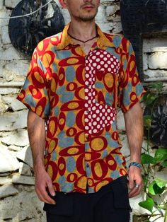 New Vintage Silk Shirt psychedelic floral Boho Hippie M L 1950s 60s 70s 80s 90s Festival Clothing Rave Club Aloha Bohemian Blouse Burning Man Fear and Loathing in Las Vegas Ethnics 100% Recycled Silk Wood Buttons Short Sleeve Hippy 👇🏼 check our collection 👇🏼 https://www.etsy.com/shop/FancyBohoShop Made with recycled vintage Indian silk, this new shirt feature exclusive colors, shades and patterns. The search for our fabrics is our goal, with unique pieces that you wouldn't find anywhere else Cotton Patchwork Shirt For Vacation, Red Bohemian Shirt For Spring, Bohemian Collared Summer Top, Vacation Cotton Patchwork Shirt, Summer Bohemian Collared Top, Casual Patchwork Patterned Shirt, Bohemian Brown Shirt For Summer, Bohemian Brown Summer Shirt, Summer Bohemian Brown Shirt