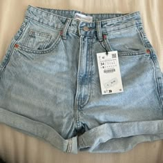 Zara Jean Shorts- Nwt Size 2 Trf High-Waisted Mom Fit Denim Shorts Us Sz 2 Light Blue Light Blue Denim Shorts, Zara High Rise Bottoms With Belt Loops, Zara High-waisted Jean Shorts, Zara High-waisted Jean Shorts With Pockets, High Waist Light Wash Jean Shorts With Belt Loops, Zara Short Jeans With Pockets, Zara High Rise Jean Shorts With Pockets, Zara High Waist Jean Shorts With Pockets, Zara Medium Wash Shorts With Pockets