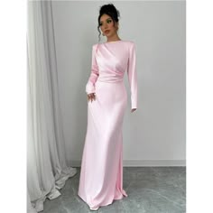 -Item Id 44395074 -Details: Ruched, Zipper -Neckline: Boat Neck -Sleeve Type: Regular Sleeve -Style: Elegant -Type: Fitted -Waist Line: High Waist -Hem Shaped: Mermaid -Color: Pink -Pattern Type: Plain -Sleeve Length: Long Sleeve -Fit Type: Regular Fit -Length: Maxi -Material: Satin -Composition: 100% Polyester -Care Instructions: Machine Wash, Do Not Dry Clean -Sheer: No -Fabric: Non-Stretch **Open To Offers!!!** **Bundle To Save More** **30% Off Bundles Of 2 Or More Items!!** ***Orders Go Out Pink Long Sleeve Satin Dress, Hijabi Satin Dress, Elegant Silk Dress, Elegant Silk Dresses, Long Sleeve Satin Dress, Brides Maid Dresses, Satin Dress Long, Dresses Formal Elegant, Long Sleeve Dress Formal