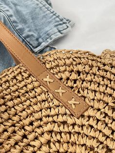 BirdinBag - Chic Straw Bag with Twilly Scarf Accent: Ideal for Summer Travels Bag Twilly, Scarf Decor, Twilly Scarf, Bags Style, Inch Bag, Twilly, Plain Style, Bird In Bag, Summer Travel