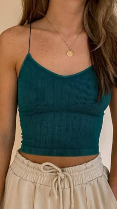 Cropped Camisole, Estilo Hippie, Clothes Casual, Swaggy Outfits, Summer Fits, Hippie Style, Comfy Outfits