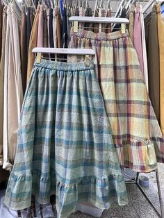 Lasaky - Vintage Retro Plaid A-line Skirt with Color Block High Waist and Loose Fit College Style Long Skirt Style Long Skirt, Long Plaid Skirt, College Style, Little Outfits, Lovely Clothes, Layered Skirt, Body Con Skirt, College Fashion, Green Skirt