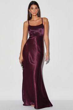 Silk Dress With Sleeves, Purple Satin Dress, Purple Formal Dress, Dark Purple Dresses, Purple Silk Dress, Prom 23, Prom Dress Inspo, Purple Prom, Prom 2023