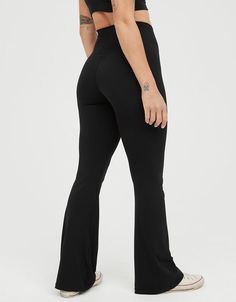 I'm sharing the love with you! Check out the cool stuff I just found at AEO: https://www.ae.com/us/en/p/0702_5230_073 Cross Over Leggings, Aerie Leggings, White Jeans Men, Boot Cut Leggings, Aerie Real, Athletic Fit Jeans, Flare Legging, Offline By Aerie, Dream Jeans