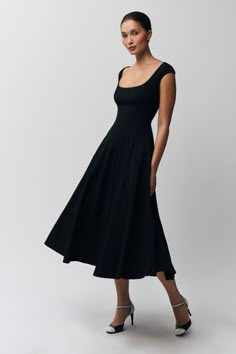 Classic Black Dress Vintage, 40s Black Dress, Black A Line Dress Outfit, Soft Dramatic Necklines, Office Siren Dress, Simple Office Dress Styles, Sabrina Neckline Dress, Porto Outfits, Aline Dresses For Women