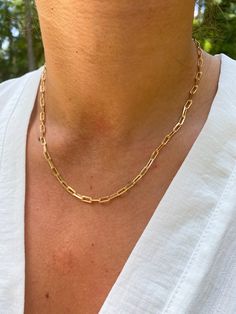 • 18k Gold Filled • Sizes Vary • Lobster Clasp Closure Dainty Paperclip Necklace, Paperclip Necklace With Pendant, Gold Paperclip Necklace, Staple Necklace, Jewelry Stacking, Brazilian Gold, Dainty Gold Jewelry, Paperclip Necklace, Gold Necklace Simple