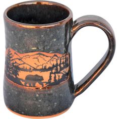 Handmade pottery beer tankard with bear scene - Made in the USA - Your Western Decor Wine Filter, Western Dinnerware, Forest Mist, Table Settings Everyday, Western Dishes, Beer Glassware, Bar Space, Colorful Pottery, Bar Beer