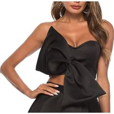 Aomei Women's Bow Tie Tube Tops Bra Strapless Backless Crop Tank Top Small. Condition Is New With Tags. Evening Bandeau Crop Top With Built-in Bra, Chic Black Halter Top For Parties, Glamorous Black Halter Top For Evening, Black Strapless Crop Top For Summer, Party Crop Top With Built-in Bra, Chic Strapless Crop Top For Club, Strapless Party Crop Top With Built-in Bra, Party Crop Tube Top With Built-in Bra, Strapless Evening Crop Top With Built-in Bra