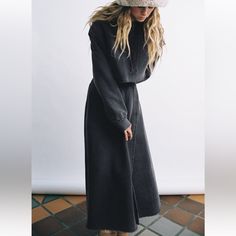 Bloggers Favorite Casual Black Maxi Skirt For Winter, Zara Skirt For Fall, Zara Long Skirt For Winter, Zara Relaxed Fit Maxi Skirt For Fall, Zara Maxi Skirt For Fall, Zara Midi Skirt For Winter, Chic Zara Maxi Skirt For Fall, Casual Gray Winter Skirt, Zara Long Winter Skirt