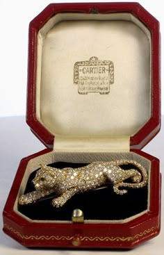 Billionaire Style, Panther Jewelry, Cartier Panther, Cartier Diamond, Cartier Panthere, Emerald Rings, John Hardy, Cat Jewelry