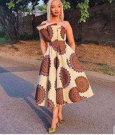 Midi African Dressankara Gownmidi Gownankara Dress - Etsy African Formal Dress Midi, African Off Shoulder Dress Ankara, Circle Dress African, South African Traditional Dresses Short, Ankara Short Gowns Classy Wedding, Fancy Gown, South African Traditional Dresses, Ankara Dress Designs, African Traditional Wear