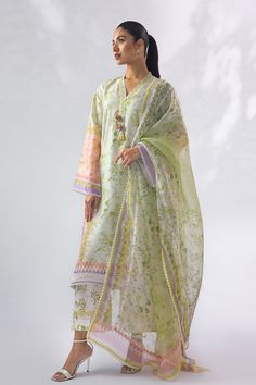 Marla – Sania Maskatiya International Sania Maskatiya, Printed Organza, Designer Name, Website Features, Organza Dupatta, How To Dye Fabric, Raw Silk, Silk Shirt, Online Branding