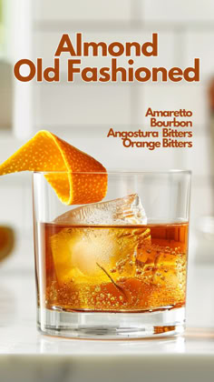 Almond Old Fashioned Old Fashioned With Amaretto, Amaretto Old Fashion, Cocktails With Amaretto, Old Fashioned Recipes Cocktail, Cocktail Mixology, Cocktails To Try, Bourbon Drinks, Cocktail Bitters, Fancy Cocktails