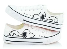 Shoe Painting Ideas, Snoopy Shoes, Custom Vans Shoes, Painted Canvas Shoes, Custom Shoes Diy, Painted Sneakers