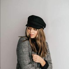 Great, Trendy Hat For Women. Great For The Fall! Cheap Casual Hats For Fall, Hats For Pictures, Hats For Dark Hair, Hat For Round Faces, Womens Winter Hats With Short Hair, Winter Hats For Women Cold Weather Chic, Trendy Fall Hats On A Budget, Fedora Hats For Women With Short Hair, Winter Chic Hat