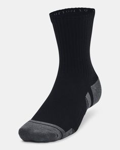 Durable material wicks sweat & dries really fast|New Locked-In Fit design keeps sock securely on heel for an adjustment-free fit|Medium cushioning throughout foot for comfort & protection|Mesh panels on top of foot for added breathability|Built-in arch support helps reduce foot fatigue Functional Slip-resistant Gym Socks, Breathable Black Training Socks, Black Breathable Training Socks, Breathable Black Socks For Training, Sporty Black Socks For Gym, Sporty Black Gym Socks, Non-slip Black Training Socks, Non-slip Black Socks For Training, Breathable Black Workout Socks