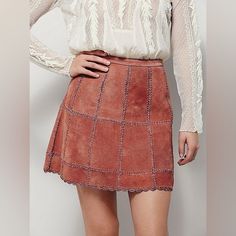 Free People Genuine Suede Pieced Mini Skirt Msrp: $198.00 Size: 10 Measurements For Size 6 Waist: 29.0” Length: 17.0” Featuring: Luxe Soft Suede A-Line Mini Skirt Length Patched Suede Stitched Embroidery Detailing Scalloped Hem Button Closure In Back W/A Hidden Zip & Button Closure Lined Material Content/Care: 100% Suede Dry Clean Stylist Notes: Wear With A Pair Of Over-The-Knee Boots Or A Tuck-In Shirt For An Effortless Look. Pair This With The Matching Blouse From The Listing Stock Photo. Also Boho Mode, Suede Mini Skirt, Velvet Skirt, Gianni Versace, Outfits Casuales, Style Retro, Passion For Fashion, Color Orange, Autumn Winter Fashion