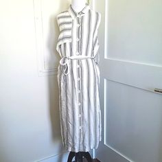 Nwt Anthropologie White/Black Pinstripe Button-Up Sleeveless Maxi Dress. Size 14. Designed By Maeve. Cute Right Chest Side Detail. Comes With An Extra Button. Never Been Worn. So Cool And Perfect For A Breezy Summer Day. Make Me An Offer Or Ask Me More Questions Below! Elegant Striped Maxi Dress For Daywear, Striped Maxi Dress For Workwear In Spring, Spring Striped Maxi Dress For Work, Striped Dress With Button Closure For Day Out, Striped Shirt Dress With Buttons, Elegant Striped Shirt Dress With Buttons, Striped Sleeveless Midi Dress For Daywear, Sleeveless Striped Midi Dress For Daywear, Chic Striped Shirt Dress With Buttons