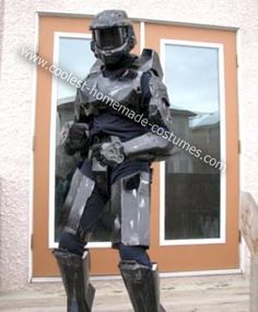 Homemade Black Spartan from Halo 3 Costume: The main reason I decided to make this costume is because I am a huge fan of the Halo series... Halo Series, Halo 3, Homemade Costumes, Costume Ideas, Halo, Batman, Fan, Fictional Characters