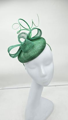 Green Wedding Fascinator. Beautiful headpiece for bridesmaids and a great accessory for a cocktail party or church outfit.  Comes with a pin or headband for an elegant but secure look. - Headband and hairclip  - Ready to ship  - Lightweight - Free Shipping - Fast shipping - Customize by adding different color flowers and or feathers Check my store for styles and colors.  Hatsandpearls.etsy.com Find more at my website: Www.hatsandpearls.com  Reach out to me if you can't find what you are looking for.  I can make cake custom orders and help you style and match your outfit  Tag and share your pictures when you wear and style our hats.  Instagram: @hats_pearls Facebook: Hats Pearls Thank you for visiting and happy shopping! Cheap Customizable Green Hats, Luxury Green Fascinator For Party, Adjustable Mini Hat For Kentucky Derby Party, Fitted Mini Hats For Weddings And Holidays, Fitted Mini Hats For Wedding And Holiday, Adjustable Mini Hat With Structured Crown For Party, Adjustable Mini Hat For Party With Structured Crown, Adjustable Headpieces For Events, Elegant Fascinator With Pinched Crown For Gift