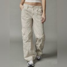 Only Worn Twice!! No Rips Or Tears. Just Like Brand New Urban Outfitters Casual Cotton Cargo Pants, Urban Outfitters Straight Leg Cotton Cargo Pants, Urban Outfitters Wide-leg Cargo Pants With Pockets, Urban Outfitters Y2k Cargo Pants, Urban Outfitters Cotton Parachute Pants, Casual, Low Rise Cargo Pants, Snake Print Pants, Pants Y2k, Urban Outfitters Pants