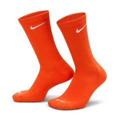 Paquete de 3 unisex para todos los días. Red Sporty Socks For Sports, Sporty Red Breathable Socks, Cheap Red Sports Socks, Cheap Yellow Men's Socks, Orange Socks, Flannel Sweatshirt, Nike Socks, Lug Sole Boots, Wide Width Shoes