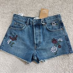 Size : 26” Beautiful Embroidered Pattern Fabric Is Soft Casual Embroidered Mid-rise Jean Shorts, Blue Floral Embroidery Cutoff Jean Shorts, Embroidered Denim Blue Denim Shorts, Mid-rise Embroidered Denim Shorts, Blue High-waisted Floral Embroidered Jean Shorts, High Rise Black Jeans, Cutoff Jean Shorts, High Rise Denim Jeans, White Jean Shorts