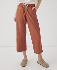 Women's Baked Clay Daily Twill Crop Pant 2XL. Super soft organic women's Daily Twill Crop Pant from Wear PACT. Fair Trade Factory. GOTS Certified Organic Cotton Relaxed Fit Cropped Leg Bottoms With Elastic Waistband, Relaxed Fit Cropped Bottoms With Elastic Waistband, Elevated Casual Ankle-length Pants With Pockets, Wide Leg Bottoms With Hip Pockets For Elevated Casual, Wide Leg Bottoms With Hip Pockets For Smart Casual, Casual Cropped Leg Bottoms For Elevated Casual Occasion, Relaxed Fit Bottoms For Elevated Casual Wear, Relaxed Fit Cropped Pants With Elastic Waistband, Elevated Casual Wide-leg Bottoms With Side Pockets