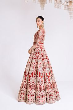 Get Gown Pakistani, Bridal Campaign, Pakistani Bridal Dress, Bridal Dupatta, Dress Traditional, Pakistani Wedding Dress, Lehenga Style, Bridal Outfit, Pakistani Bridal Dresses