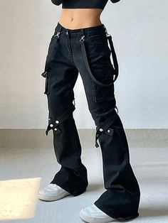 Cargo Jeans Black, Preppy Punk, Cargo Design, Jeans Online Store, Street Y2k, 2000s Outfits, Denim Flare Jeans, Vintage Preppy, Jeans Cargo