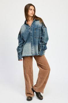 SIZE & FIT :MODEL WEARS SIZE SMALLMODEL'S HEIGHT 5'9 Fabric Contents: 80% COTTON, 20% POLYESTERCONTRAST: 100% COTTON Fall Outfits School, Button Fashion, Blouse Tank Top, Oversized Denim Jacket, Jacket Fashion, Long Shorts, Sweatshirt Dress, Dark Denim, Denim Top